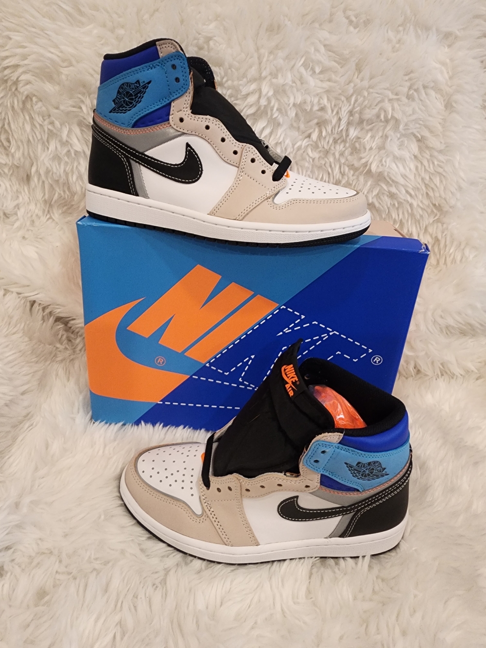 Nike Kids Air Jordan 1 High - White Black Beige with Blue Accents
